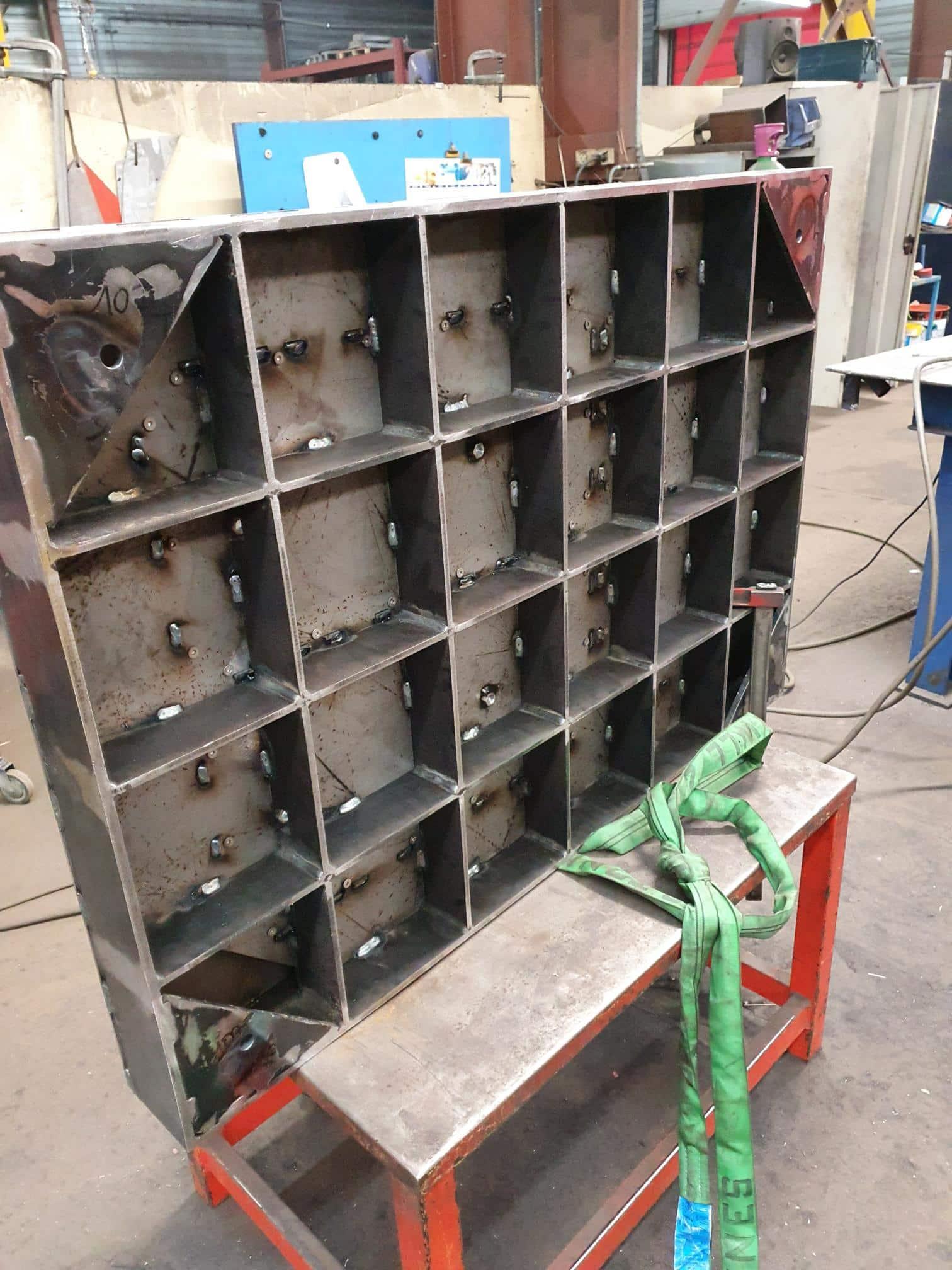 moule verso d'un béton préfabriqué